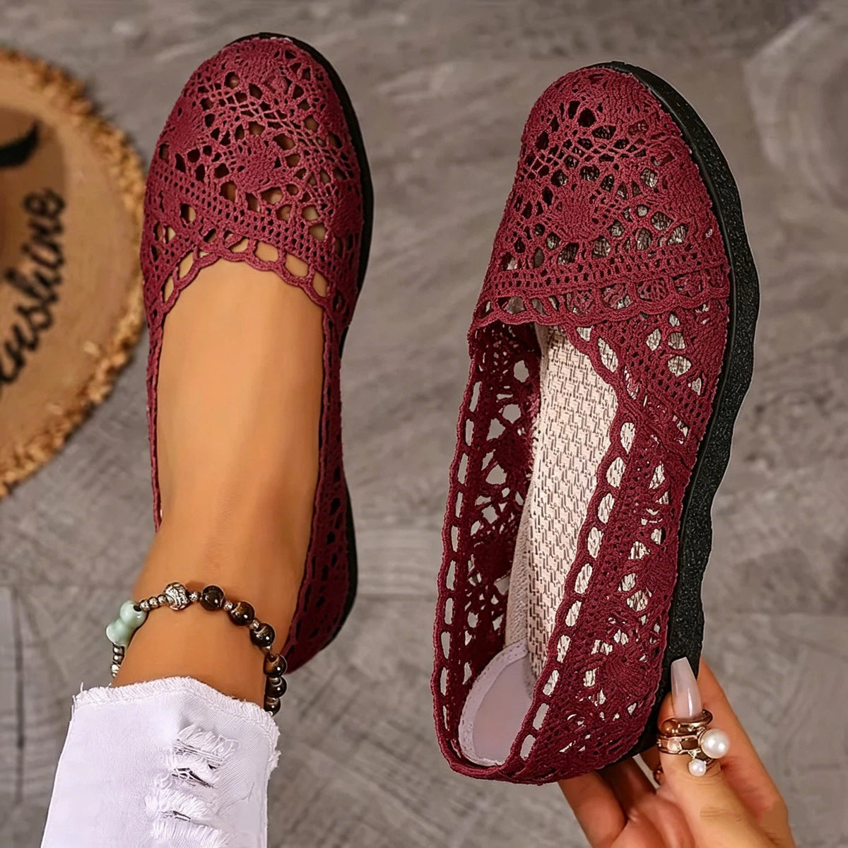 Women's Hollow Lace Mesh Shoes