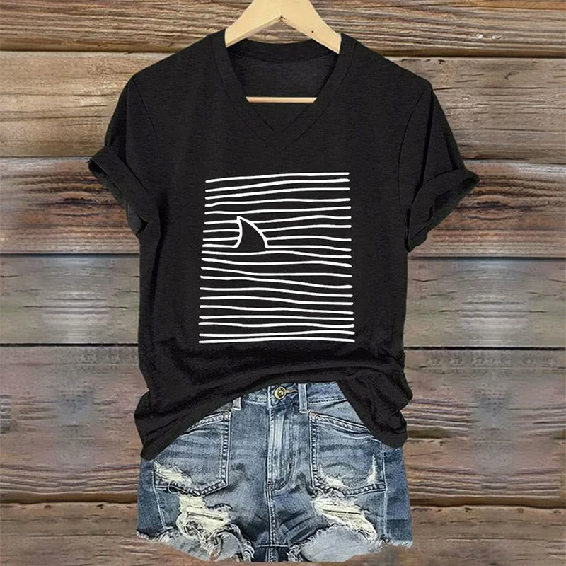 Dashingsoul Women's Shark Art Print V-neck T-shirt